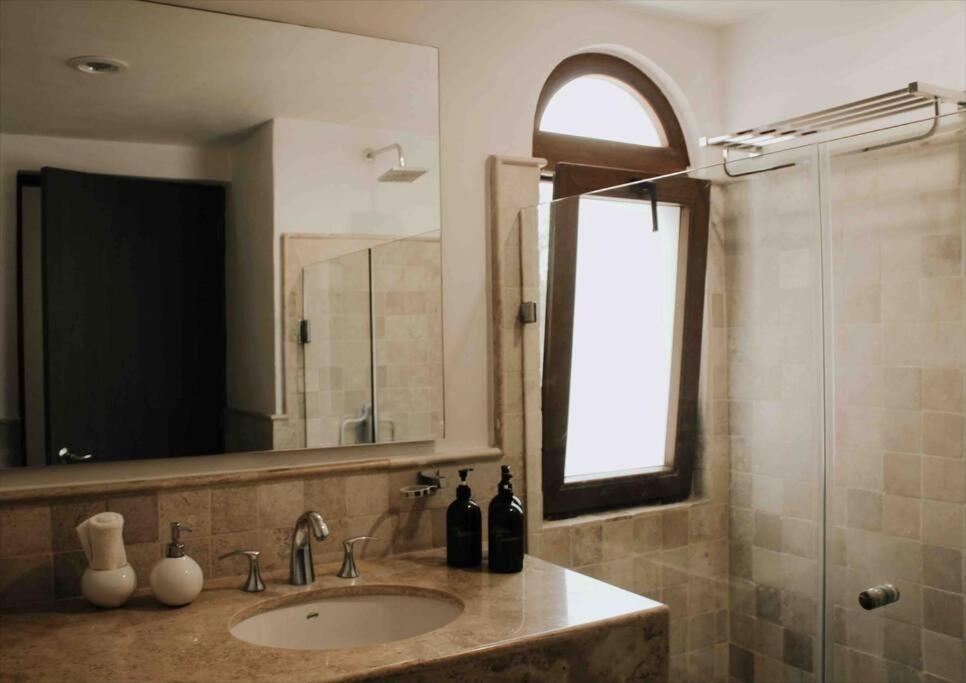 Elegante Habitacion Ideal Para Tu Estancia. San Miguel de Allende Luaran gambar